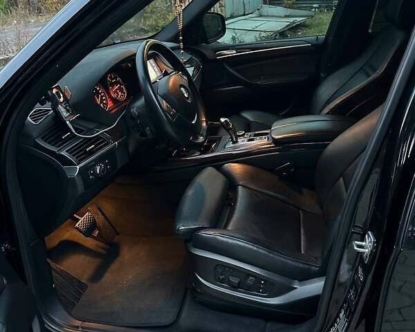 Чорний БМВ Х5, об'ємом двигуна 3 л та пробігом 237 тис. км за 22500 $, фото 24 на Automoto.ua