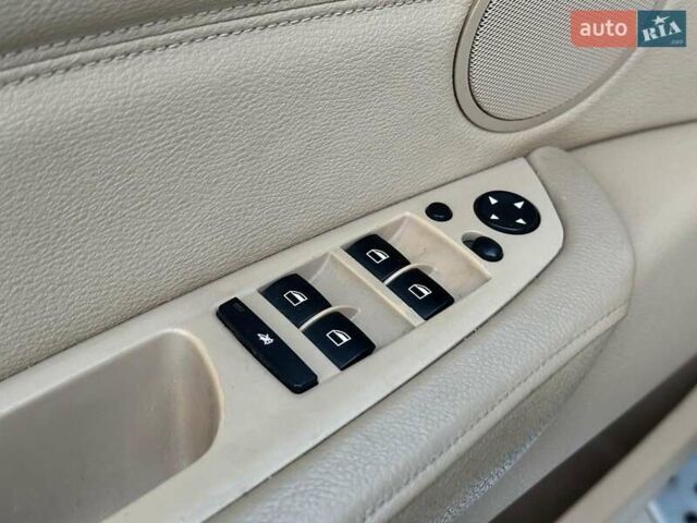 Черный БМВ Х5, объемом двигателя 3 л и пробегом 349 тыс. км за 17690 $, фото 9 на Automoto.ua