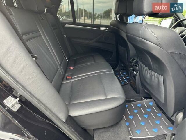 Черный БМВ Х5, объемом двигателя 4.4 л и пробегом 170 тыс. км за 17500 $, фото 32 на Automoto.ua