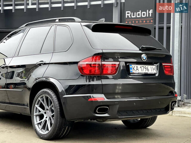 Чорний БМВ Х5, об'ємом двигуна 2.98 л та пробігом 165 тис. км за 13500 $, фото 16 на Automoto.ua