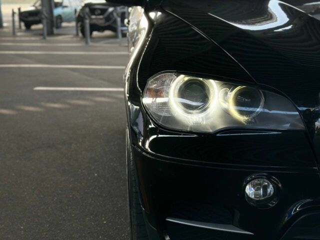 Черный БМВ Х5, объемом двигателя 0 л и пробегом 282 тыс. км за 12800 $, фото 2 на Automoto.ua