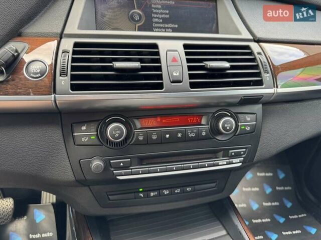Черный БМВ Х5, объемом двигателя 4.4 л и пробегом 170 тыс. км за 17500 $, фото 22 на Automoto.ua