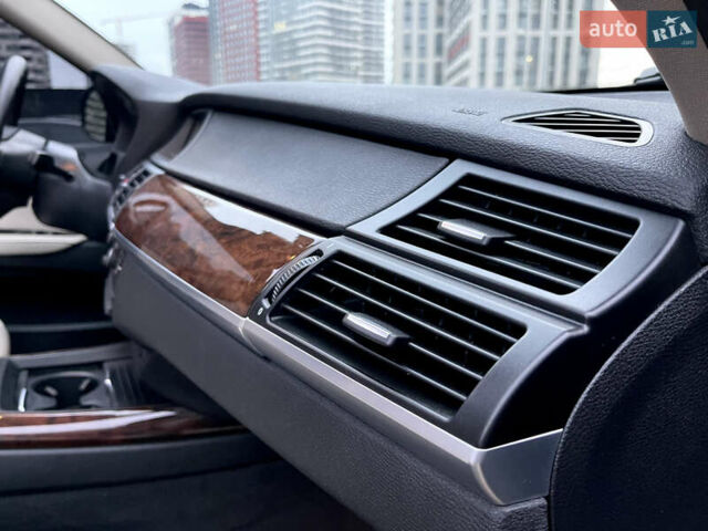Чорний БМВ Х5, об'ємом двигуна 2.98 л та пробігом 165 тис. км за 13500 $, фото 47 на Automoto.ua