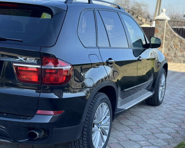 Чорний БМВ Х5, об'ємом двигуна 3 л та пробігом 216 тис. км за 17500 $, фото 2 на Automoto.ua