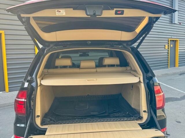 Черный БМВ Х5, объемом двигателя 3 л и пробегом 119 тыс. км за 14000 $, фото 7 на Automoto.ua