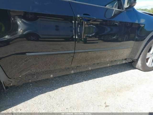 Чорний БМВ Х5, об'ємом двигуна 3 л та пробігом 209 тис. км за 1500 $, фото 17 на Automoto.ua