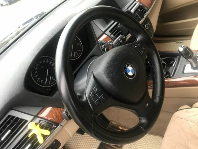 Черный БМВ Х5, объемом двигателя 0 л и пробегом 190 тыс. км за 21500 $, фото 4 на Automoto.ua