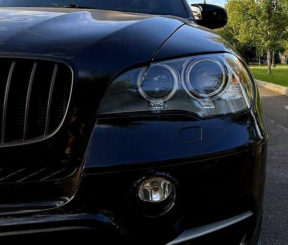 Черный БМВ Х5, объемом двигателя 3 л и пробегом 305 тыс. км за 19000 $, фото 1 на Automoto.ua