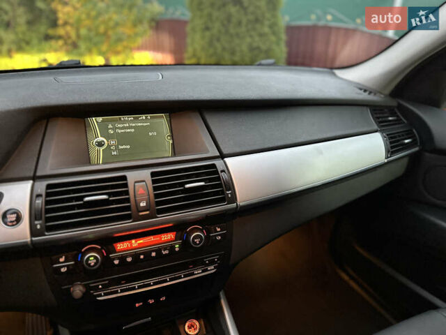 Чорний БМВ Х5, об'ємом двигуна 3 л та пробігом 189 тис. км за 13500 $, фото 54 на Automoto.ua