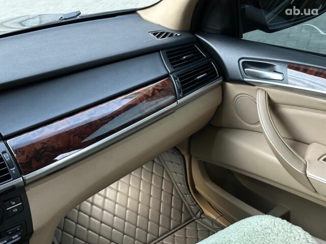 Чорний БМВ Х5, об'ємом двигуна 3 л та пробігом 349 тис. км за 17690 $, фото 22 на Automoto.ua