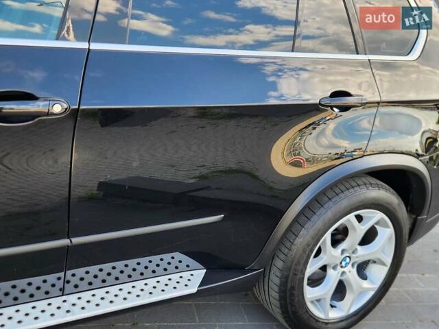 Чорний БМВ Х5, об'ємом двигуна 3 л та пробігом 218 тис. км за 17750 $, фото 24 на Automoto.ua