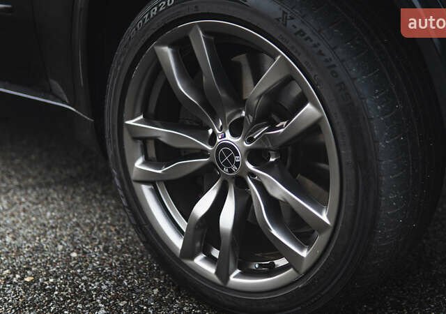 Черный БМВ Х5, объемом двигателя 2.99 л и пробегом 259 тыс. км за 23500 $, фото 13 на Automoto.ua