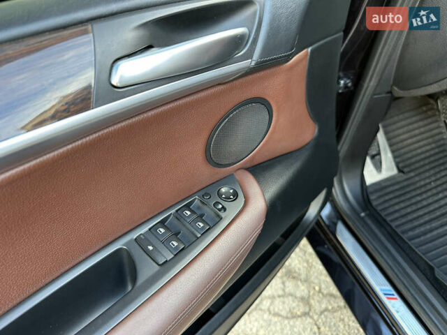 БМВ Х5 2012 в Николаеве на Automoto.ua Черный БМВ Х5, объемом двигателя 3 л и пробегом 299 тыс. км за 19500 $, фото 15 на Automoto.ua