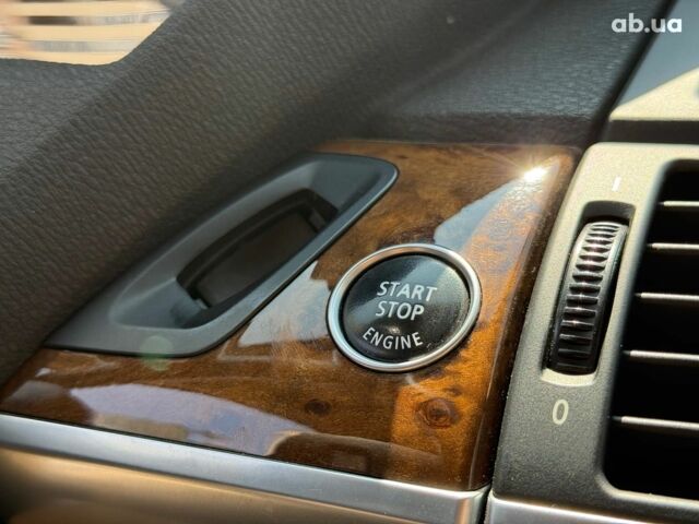 Черный БМВ Х5, объемом двигателя 3 л и пробегом 254 тыс. км за 18290 $, фото 36 на Automoto.ua