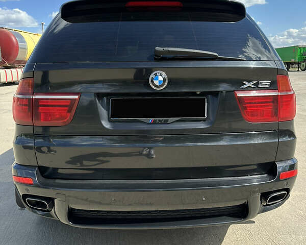 Черный БМВ Х5, объемом двигателя 3 л и пробегом 240 тыс. км за 24999 $, фото 3 на Automoto.ua