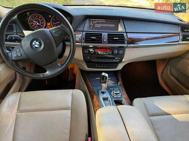 Чорний БМВ Х5, об'ємом двигуна 3 л та пробігом 119 тис. км за 14690 $, фото 19 на Automoto.ua