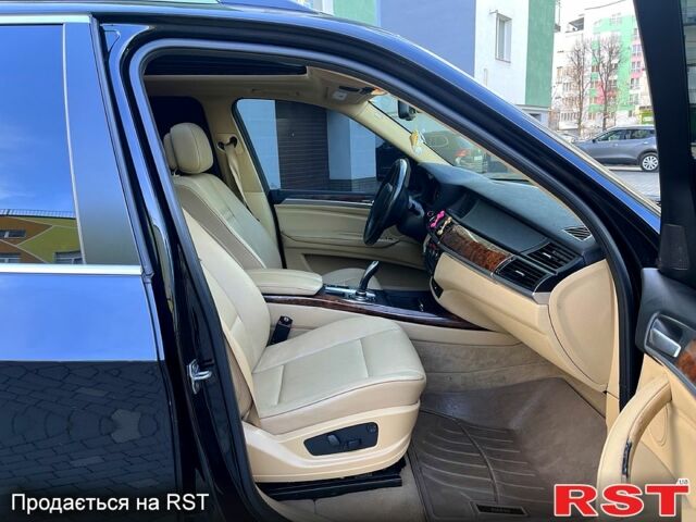 Чорний БМВ Х5, об'ємом двигуна 3 л та пробігом 170 тис. км за 15500 $, фото 3 на Automoto.ua