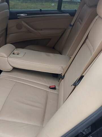 Черный БМВ Х5, объемом двигателя 2.98 л и пробегом 210 тыс. км за 17500 $, фото 18 на Automoto.ua