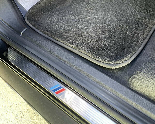 Черный БМВ Х5, объемом двигателя 3 л и пробегом 240 тыс. км за 24999 $, фото 15 на Automoto.ua