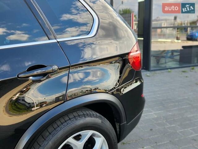 Чорний БМВ Х5, об'ємом двигуна 3 л та пробігом 218 тис. км за 17750 $, фото 27 на Automoto.ua