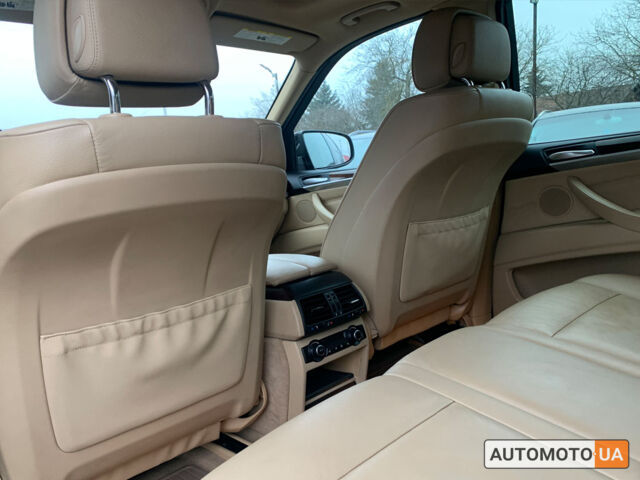 Чорний БМВ Х5, об'ємом двигуна 3 л та пробігом 158 тис. км за 15500 $, фото 14 на Automoto.ua