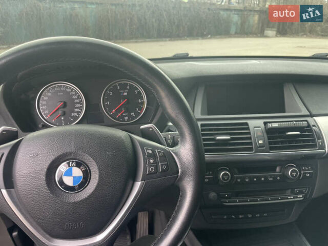 Черный БМВ Х5, объемом двигателя 2.98 л и пробегом 188 тыс. км за 13300 $, фото 14 на Automoto.ua