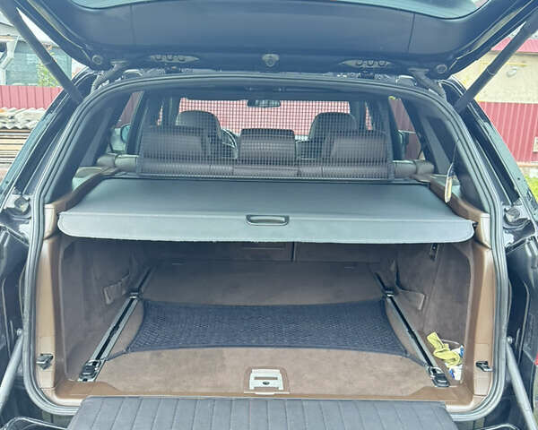 Черный БМВ Х5, объемом двигателя 3 л и пробегом 247 тыс. км за 20000 $, фото 1 на Automoto.ua