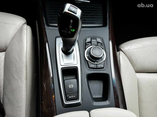 Черный БМВ Х5, объемом двигателя 3 л и пробегом 158 тыс. км за 18690 $, фото 23 на Automoto.ua