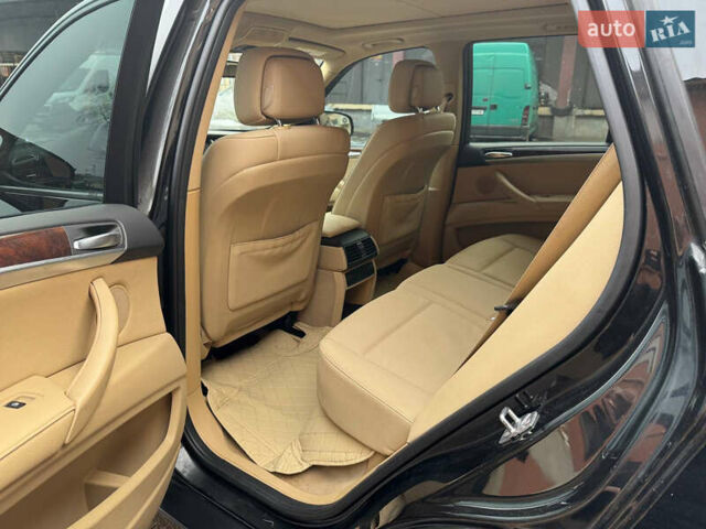 Чорний БМВ Х5, об'ємом двигуна 3 л та пробігом 250 тис. км за 13200 $, фото 24 на Automoto.ua
