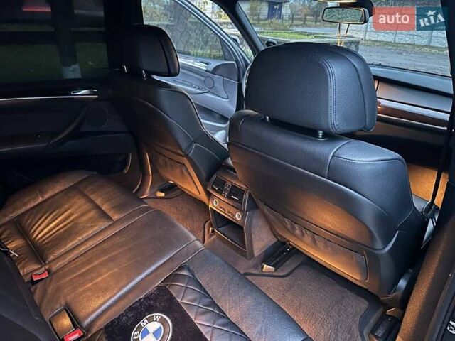 Чорний БМВ Х5, об'ємом двигуна 3 л та пробігом 237 тис. км за 22500 $, фото 36 на Automoto.ua