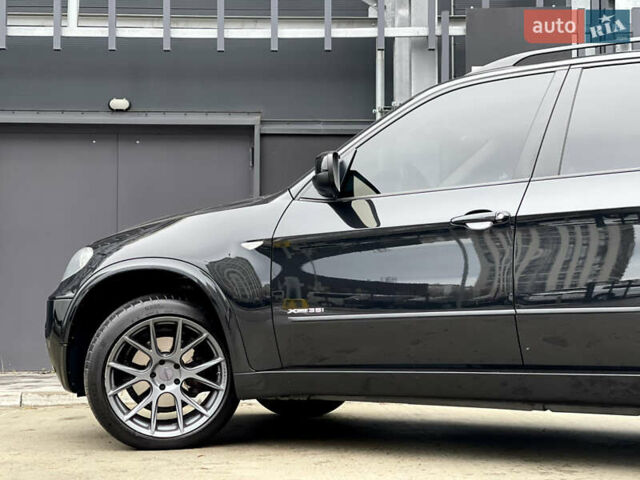 Чорний БМВ Х5, об'ємом двигуна 2.98 л та пробігом 165 тис. км за 13500 $, фото 15 на Automoto.ua