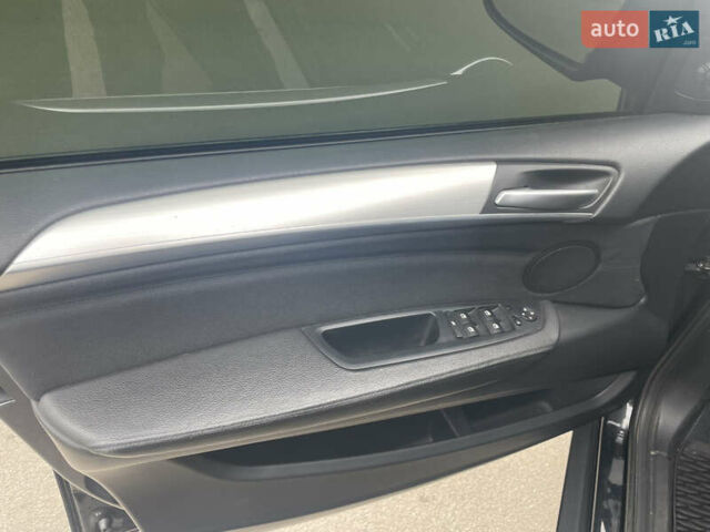 Черный БМВ Х5, объемом двигателя 2.98 л и пробегом 188 тыс. км за 13300 $, фото 21 на Automoto.ua