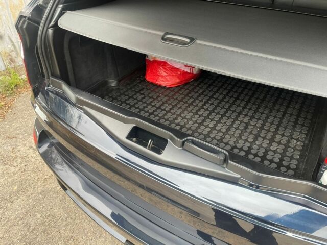 Черный БМВ Х5, объемом двигателя 3 л и пробегом 233 тыс. км за 17900 $, фото 2 на Automoto.ua