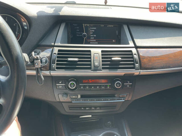 Черный БМВ Х5, объемом двигателя 2.99 л и пробегом 283 тыс. км за 18500 $, фото 11 на Automoto.ua