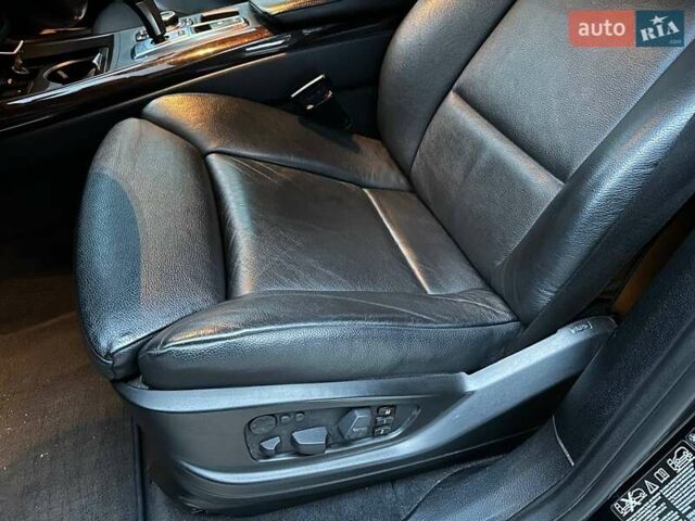 Чорний БМВ Х5, об'ємом двигуна 3 л та пробігом 237 тис. км за 22500 $, фото 28 на Automoto.ua