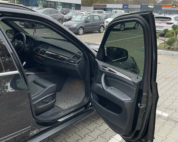 Черный БМВ Х5, объемом двигателя 0 л и пробегом 160 тыс. км за 22999 $, фото 40 на Automoto.ua