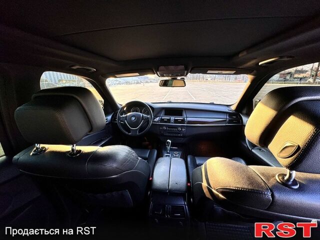 Чорний БМВ Х5, об'ємом двигуна 3 л та пробігом 125 тис. км за 19999 $, фото 11 на Automoto.ua