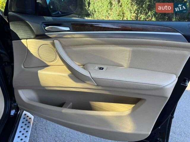 Чорний БМВ Х5, об'ємом двигуна 3 л та пробігом 119 тис. км за 14690 $, фото 23 на Automoto.ua