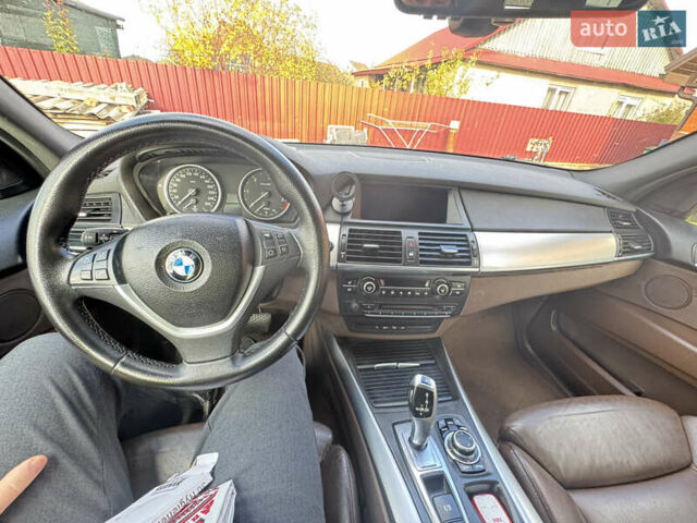 Черный БМВ Х5, объемом двигателя 3 л и пробегом 247 тыс. км за 20000 $, фото 10 на Automoto.ua