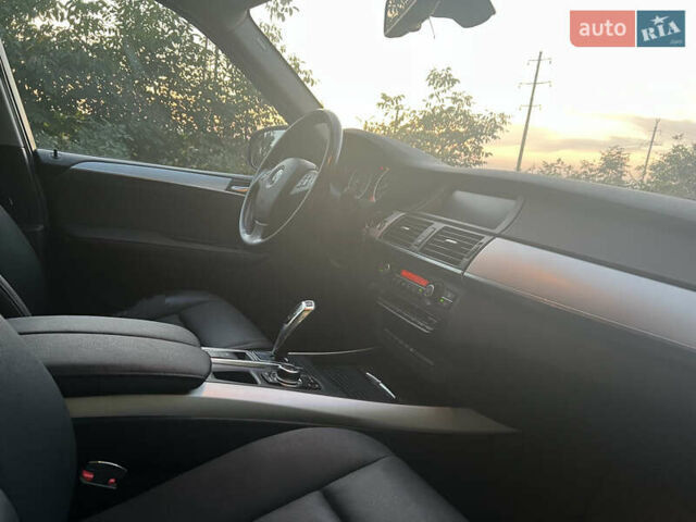 Черный БМВ Х5, объемом двигателя 2.98 л и пробегом 271 тыс. км за 11900 $, фото 19 на Automoto.ua