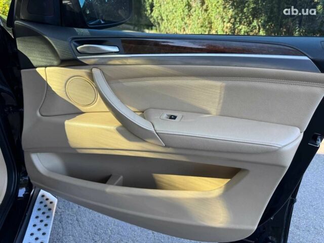 Черный БМВ Х5, объемом двигателя 3 л и пробегом 119 тыс. км за 14640 $, фото 23 на Automoto.ua