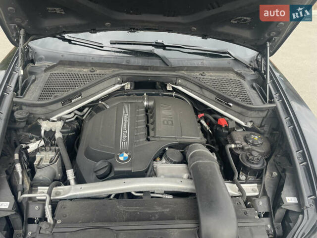 Черный БМВ Х5, объемом двигателя 2.98 л и пробегом 188 тыс. км за 13300 $, фото 41 на Automoto.ua