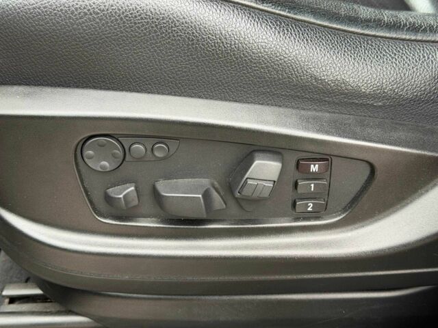Чорний БМВ Х5, об'ємом двигуна 3 л та пробігом 250 тис. км за 18500 $, фото 17 на Automoto.ua
