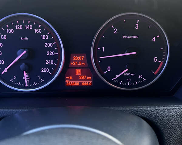 Черный БМВ Х5, объемом двигателя 3 л и пробегом 265 тыс. км за 18900 $, фото 21 на Automoto.ua