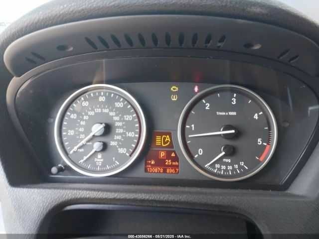 Чорний БМВ Х5, об'ємом двигуна 3 л та пробігом 209 тис. км за 1500 $, фото 6 на Automoto.ua