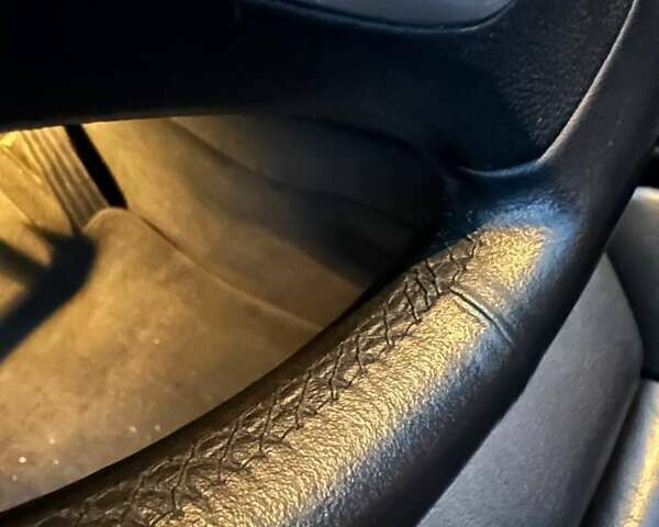 Чорний БМВ Х5, об'ємом двигуна 3 л та пробігом 237 тис. км за 22500 $, фото 42 на Automoto.ua