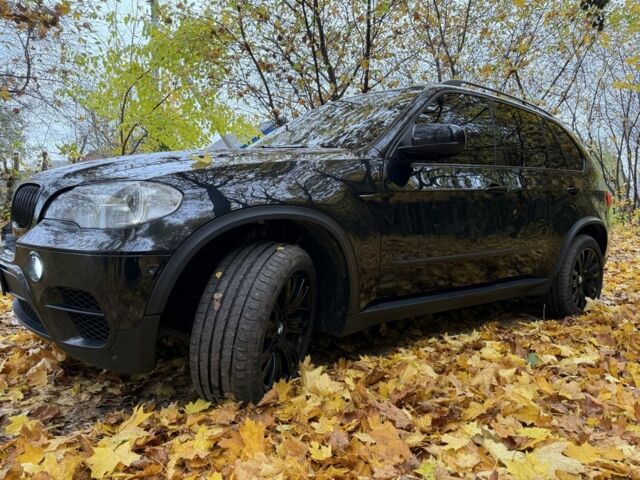 БМВ Х5 2012 в Чернигове на Automoto.ua Черный БМВ Х5, объемом двигателя 3 л и пробегом 307 тыс. км за 18600 $, фото 16 на Automoto.ua