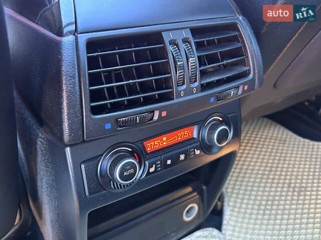 Чорний БМВ Х5, об'ємом двигуна 3 л та пробігом 311 тис. км за 17250 $, фото 44 на Automoto.ua