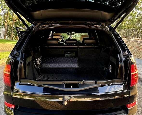Черный БМВ Х5, объемом двигателя 3 л и пробегом 305 тыс. км за 19000 $, фото 11 на Automoto.ua