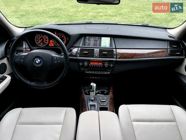 Чорний БМВ Х5, об'ємом двигуна 2.98 л та пробігом 165 тис. км за 13500 $, фото 43 на Automoto.ua
